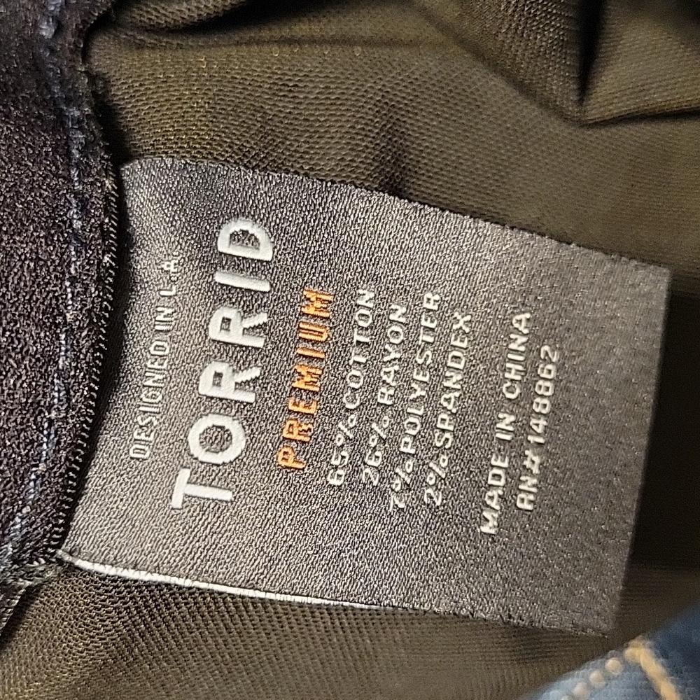 Torrid Jeans - Picture 4 of 4